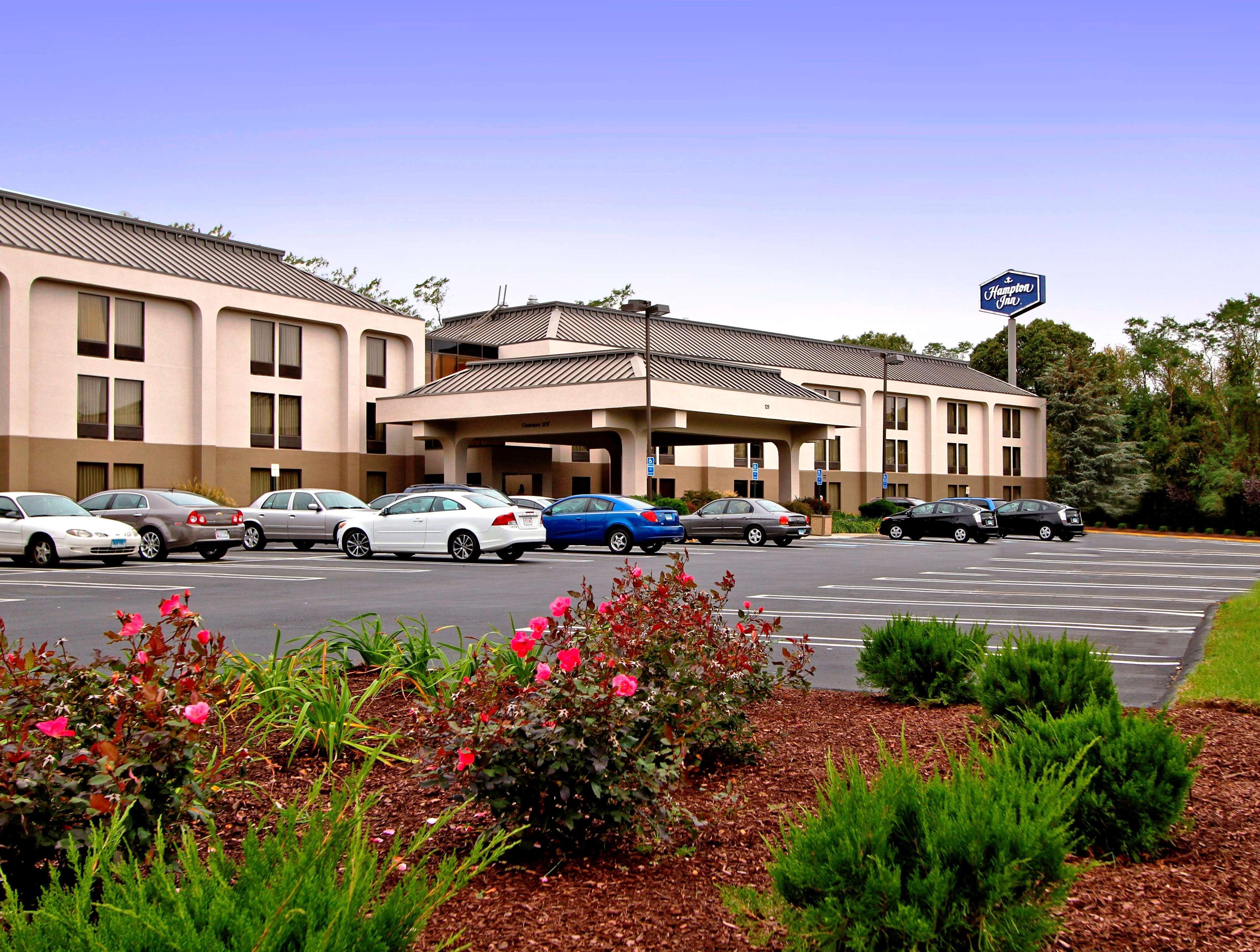Hampton Inn By Hilton Милфорд Экстерьер фото